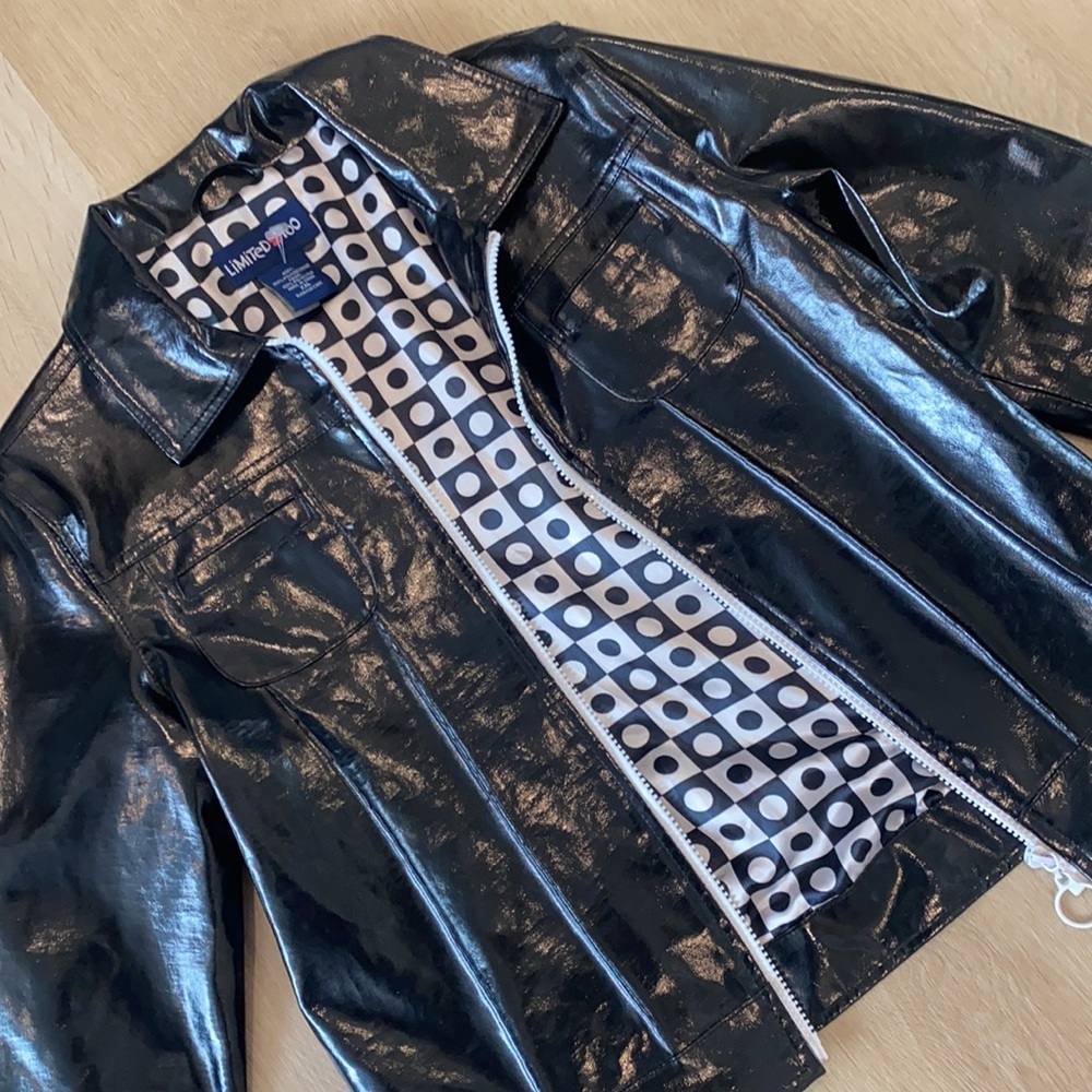 Black patent jacket!!!